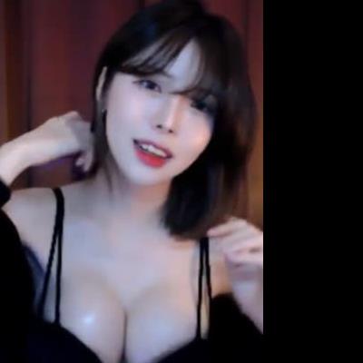 마음잉 코카인 리액션 묵직한 알가슴골